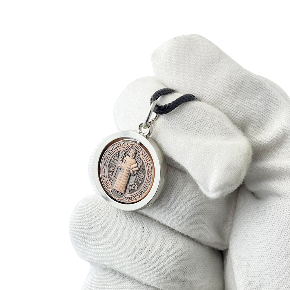 Necklaces - สร้อยคอเหรียญนักบุญเบเนดิกต์ใหม่ จี้กางเขนคาทอลิกสำหรับป้องกันภัย สำหรับผู้ชายและผู้หญิง เครื่องประดับทางศาสนา พระเครื่องขับไล่ปีศาจ ของขวัญศักดิ์สิทธิ์