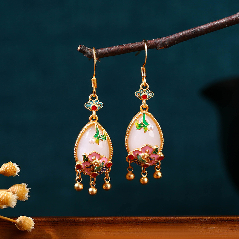 Earrings - ต่างหูหยกธรรมชาติ ดีไซน์สวยงาม ของแท้ งานวินเทจ ชุบทอง 18K
