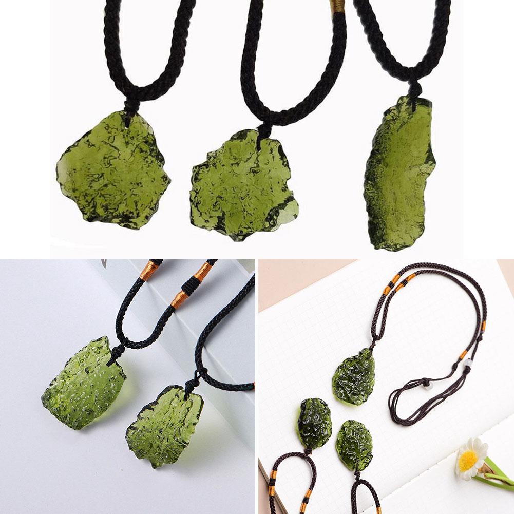 Crystal Pendant Necklace Natural Stone - ธรรมชาติที่ไม่ซ้ํากันคริสตัลควอตซ์สร้อยคอ Impact Glass Unisex จี้สร้อยคอจี้สีเขียว Meteorite