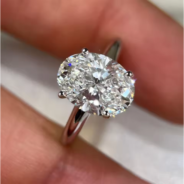Moissanite Engagement Ring 1 Carat - แหวนหมั้นมอยซาไนต์ทรงรี 1/2/3 กะรัตสำหรับผู้หญิง เงินแท้ 925 ประดับเพชรแล็บ