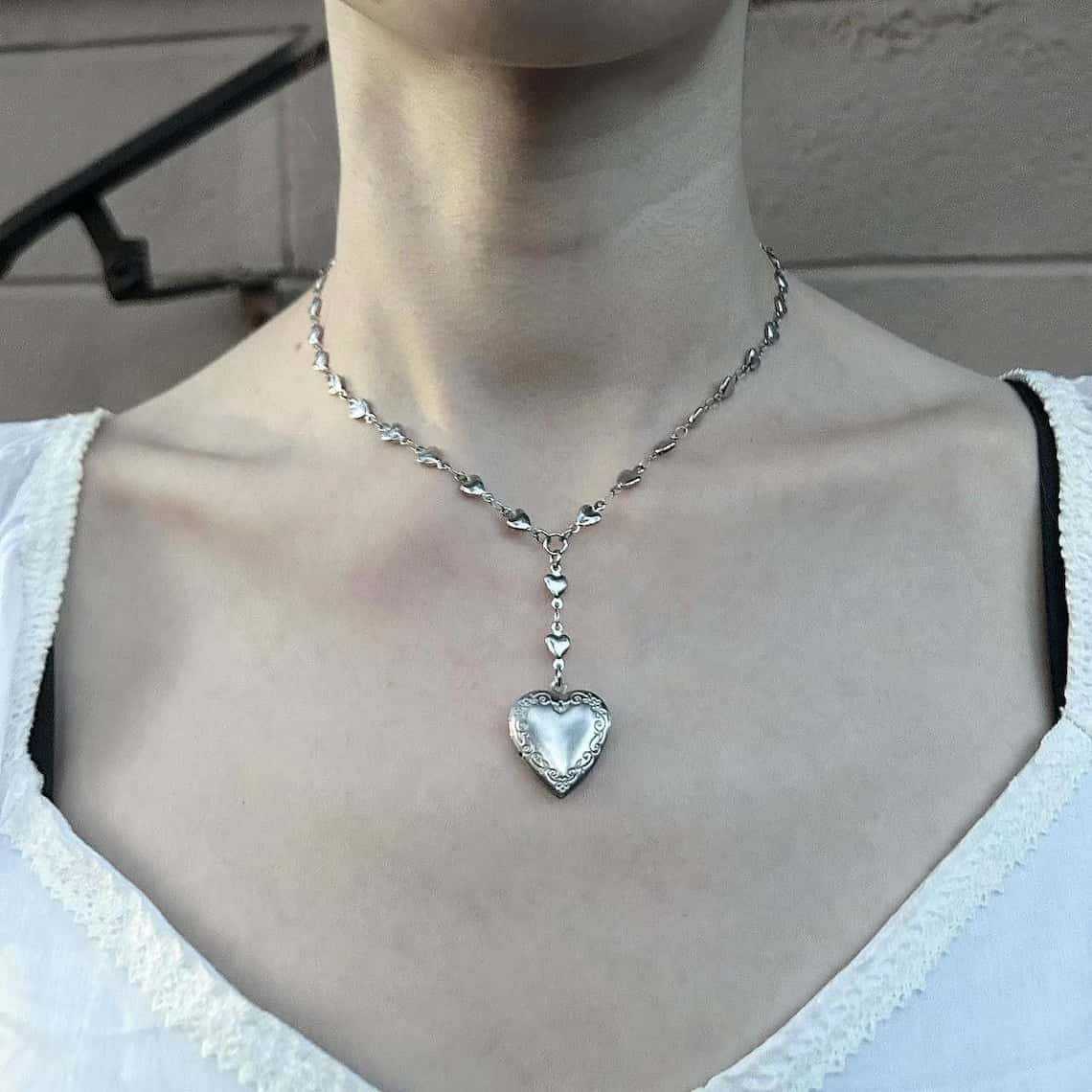 สร้อยคอโรซารีลาเรียตพร้อมจี้ล็ - Heart Locket Necklace Photo บทวิจารณ์และราคา
