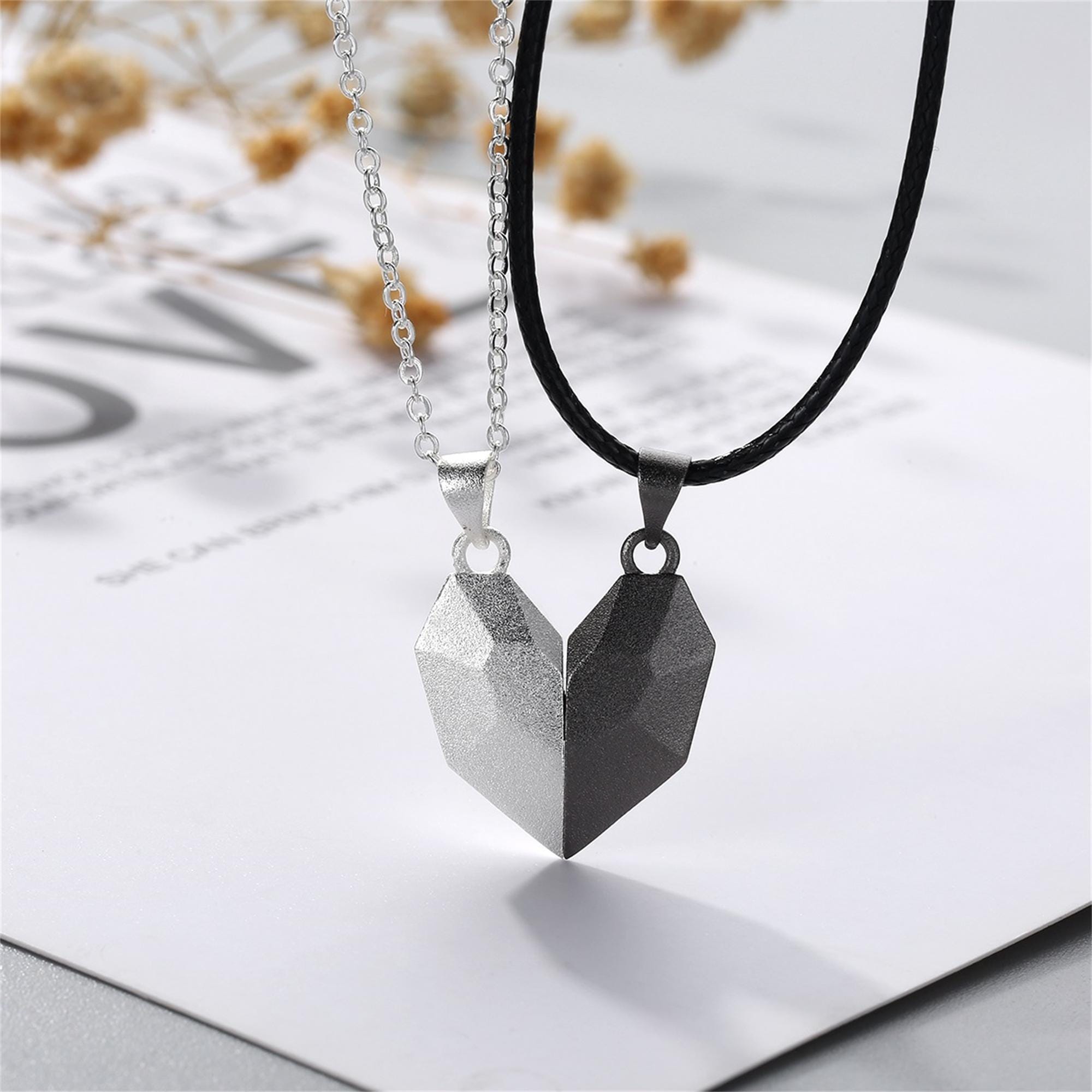 ชุดสร้อยคอแม่เหล็กรูปหัวใจสำหร - Magnetic Couple Matching Necklaces บทวิจารณ์และราคา