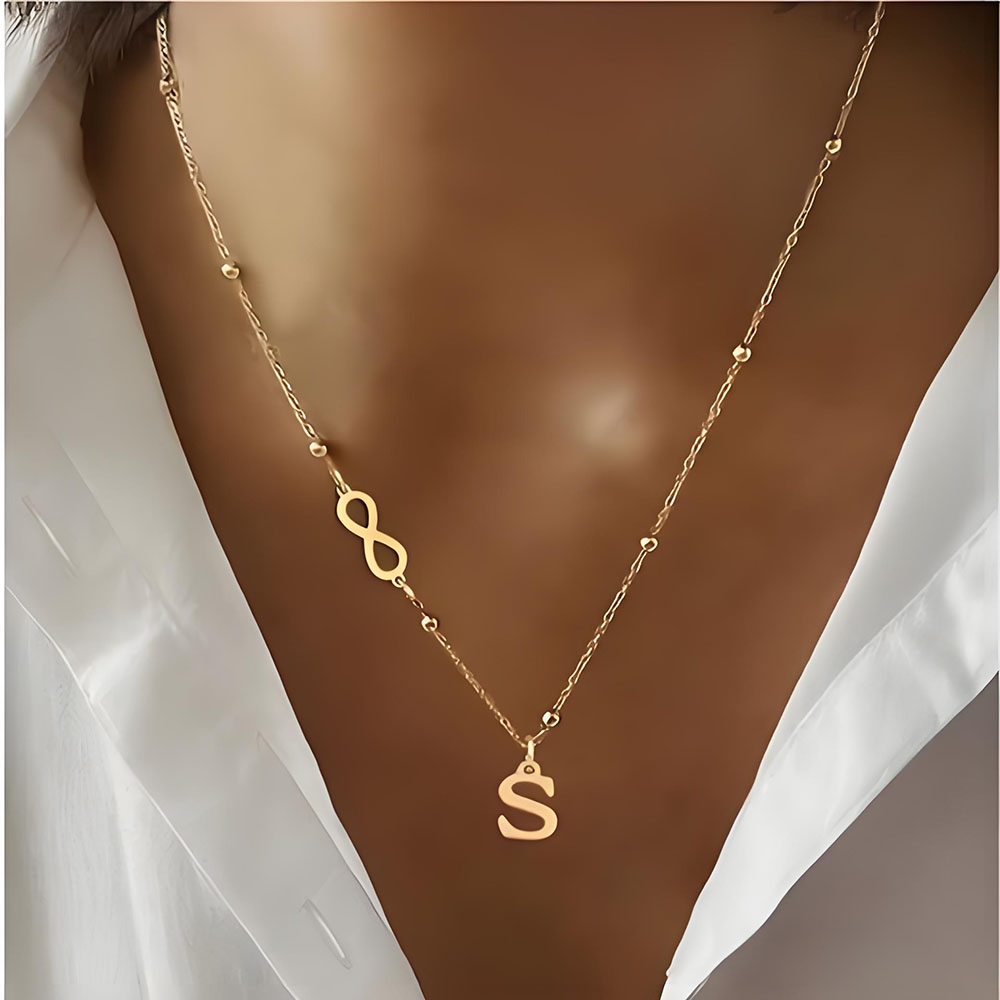 สร้อยคอประดับลูกปัดรูปสัญลักษณ - Initial Letter Necklace 18K Gold บทวิจารณ์และราคา