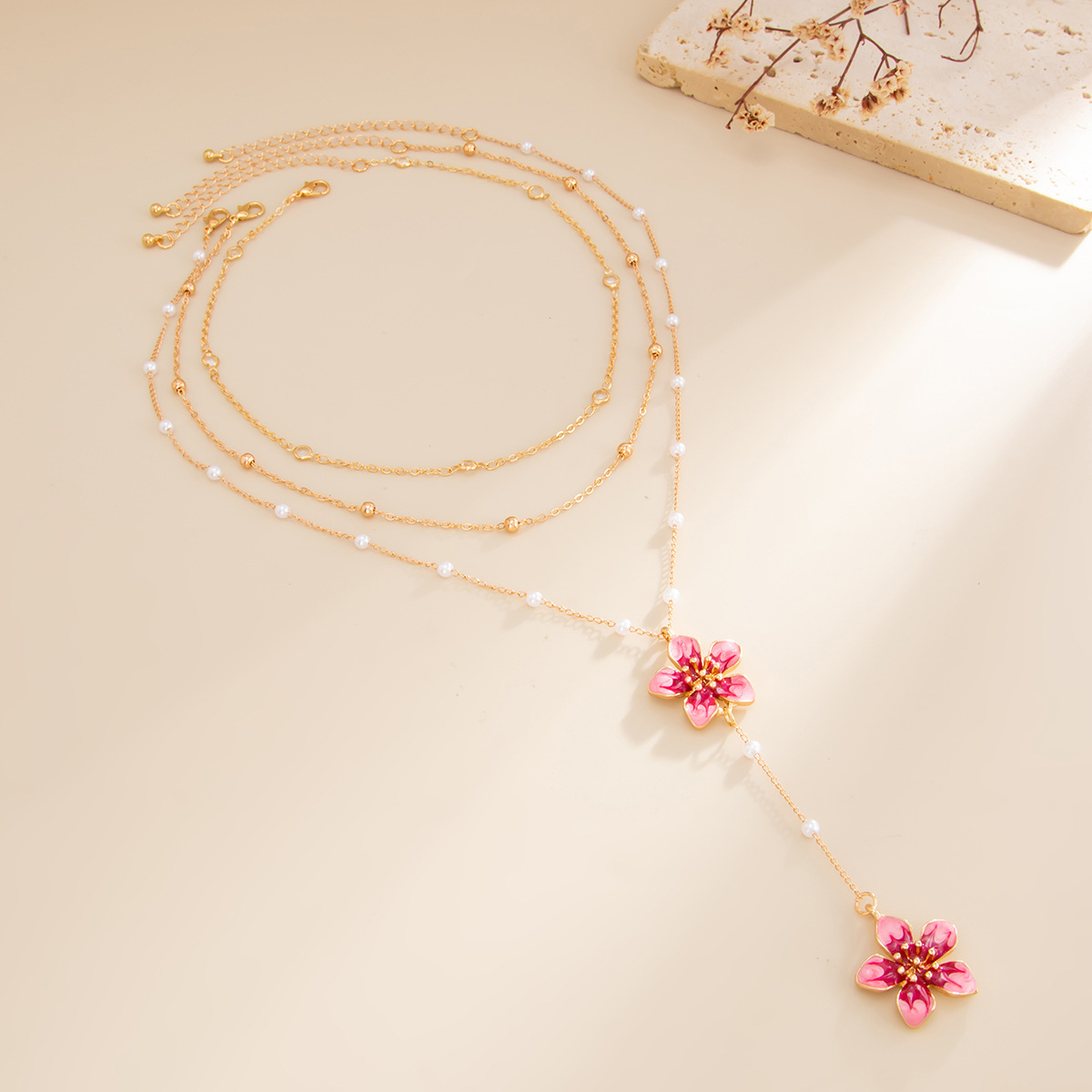 สร้อยคอผู้หญิงดีไซน์เรียบหรู ป - Layered Pendant Necklace Aesthetic บทวิจารณ์และราคา