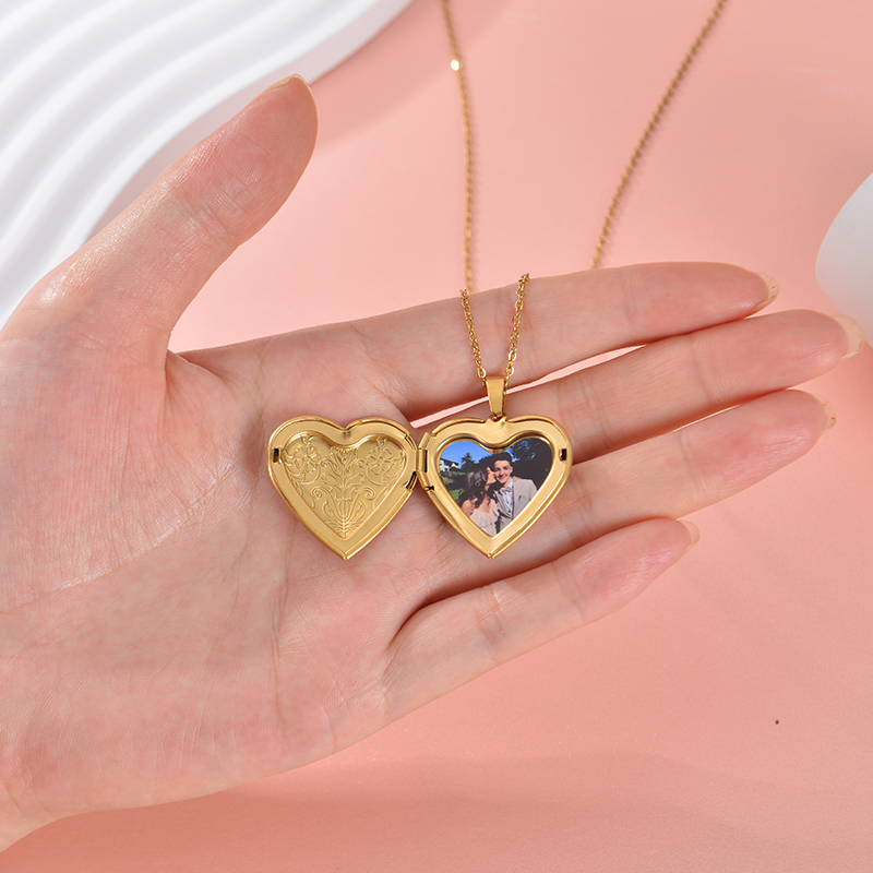 สร้อยคอจี้รูปหัวใจแบบสั่งทำพิเ - Heart Locket Necklace Photo บทวิจารณ์และราคา