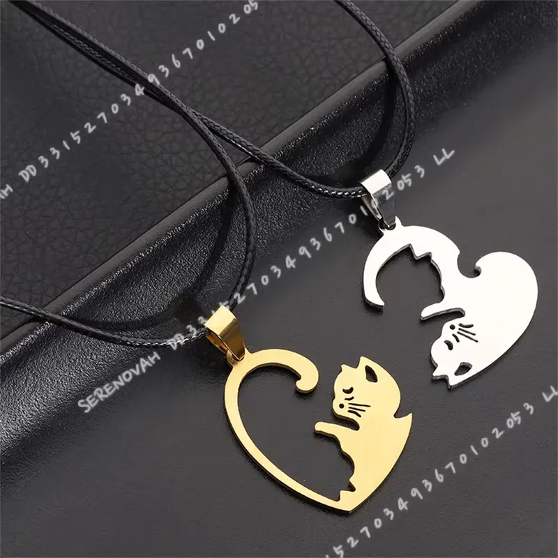 พวงกุญแจคู่รักลายการ์ตูนแมวน่า - Magnetic Couple Matching Necklaces บทวิจารณ์และราคา