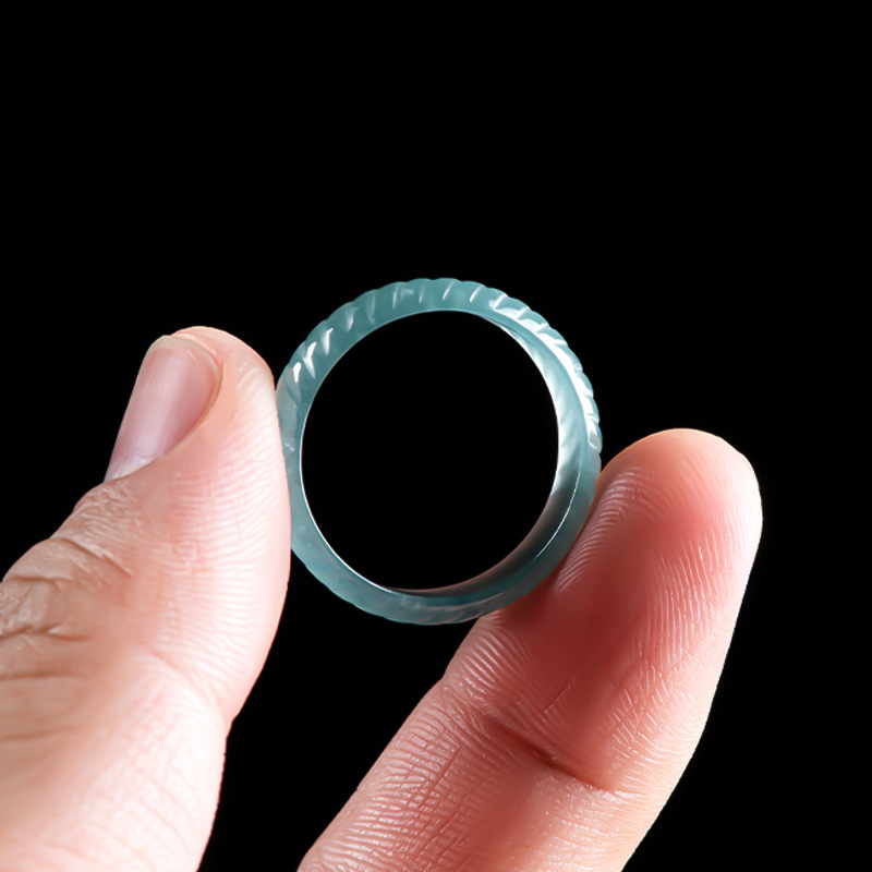 แหวนหยกพม่าแท้สีน้ำเงิน หรูหรา - Rings บทวิจารณ์และราคา