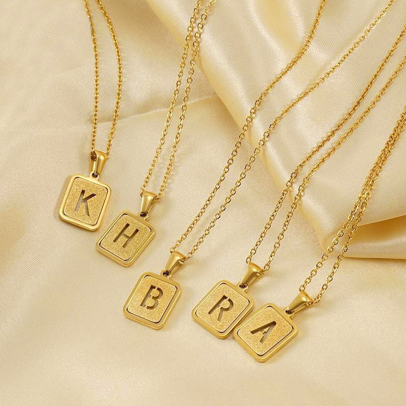 3 ชิ้น/ถุงคุณภาพสูงโซ่เริ่มต้น - Initial Letter Necklace 18K Gold บทวิจารณ์และราคา