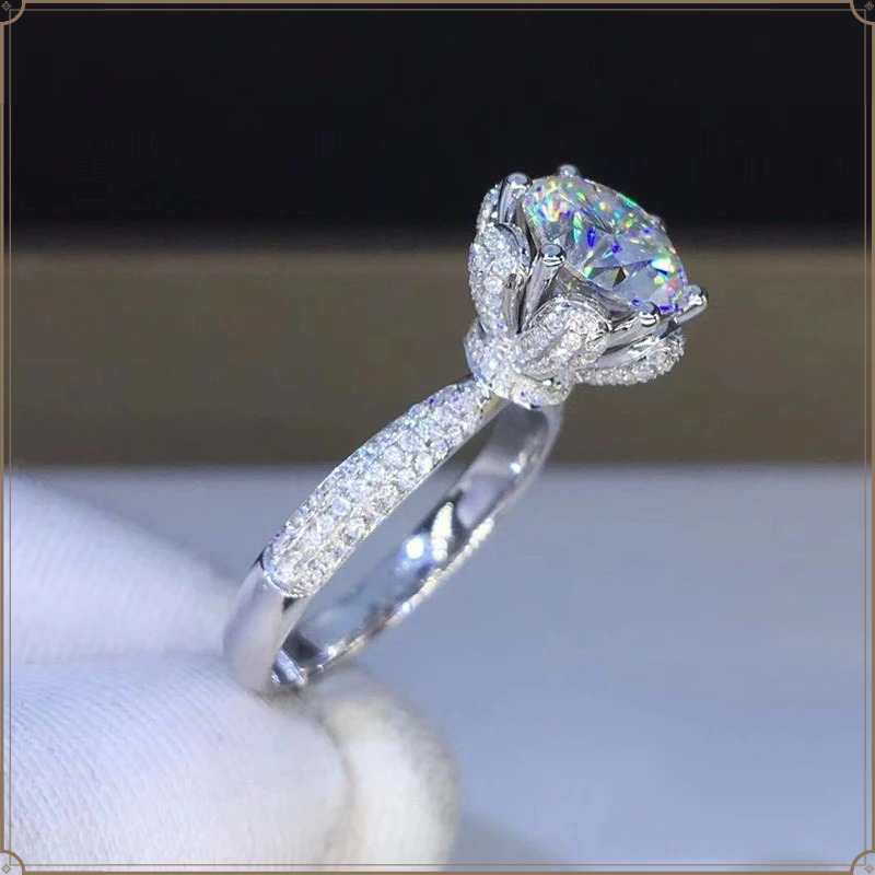 แหวนมอร์แกไนต์ เกรด VVS1 เพชรท - Moissanite Engagement Ring 1 Carat บทวิจารณ์และราคา